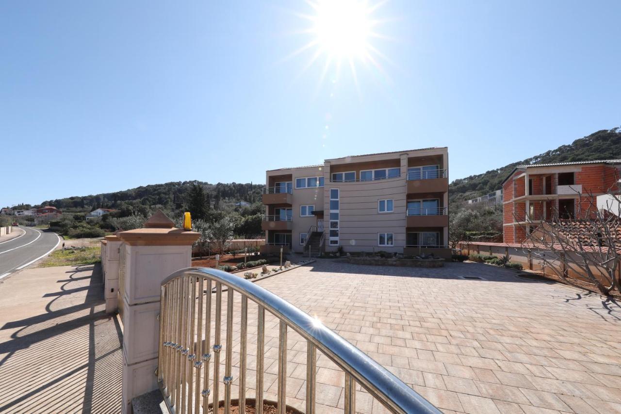 Apartment Dora Preko Ngoại thất bức ảnh